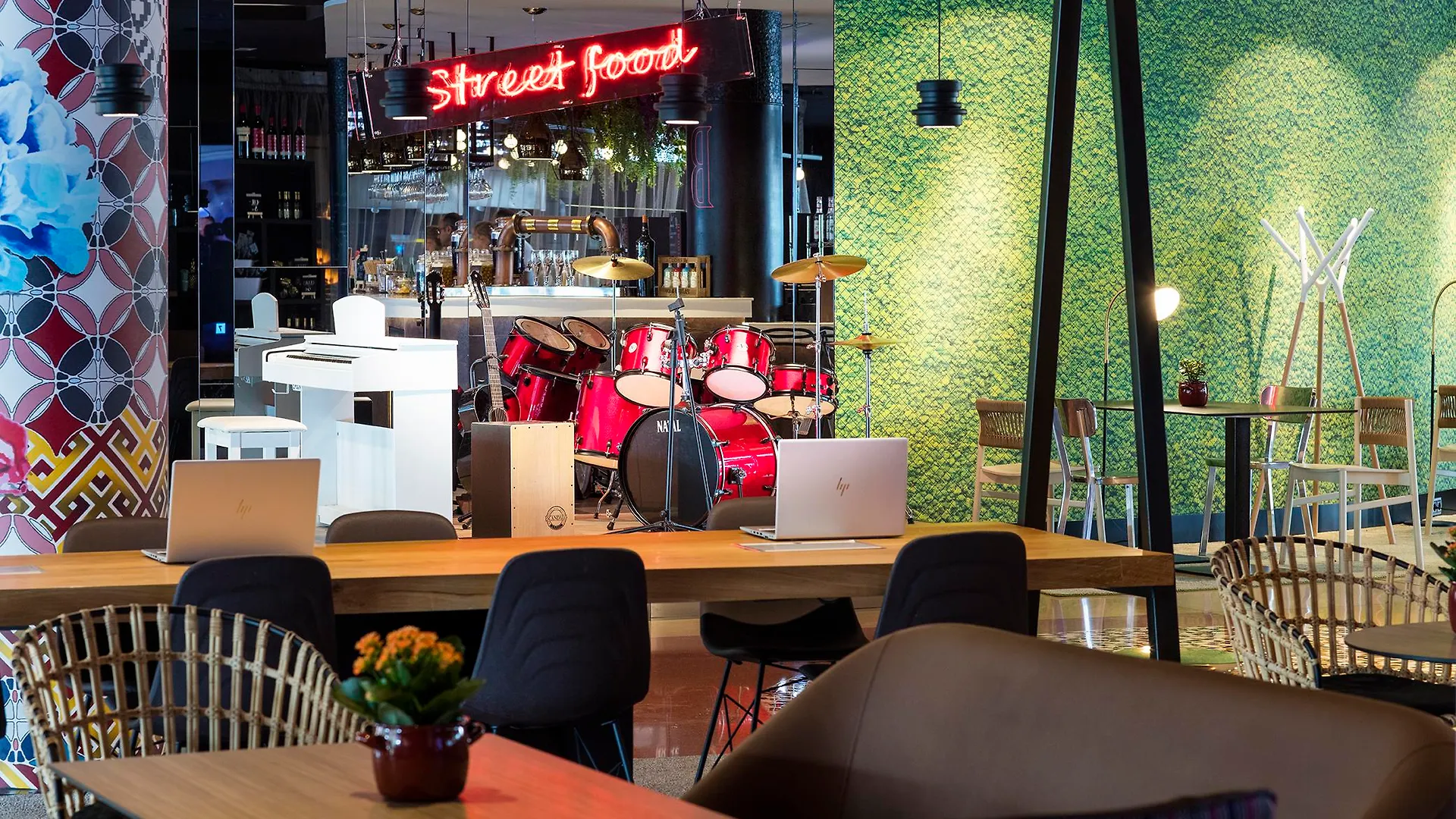 Novotel Barcelona Cornellà Cornellà de Llobregat 4*,