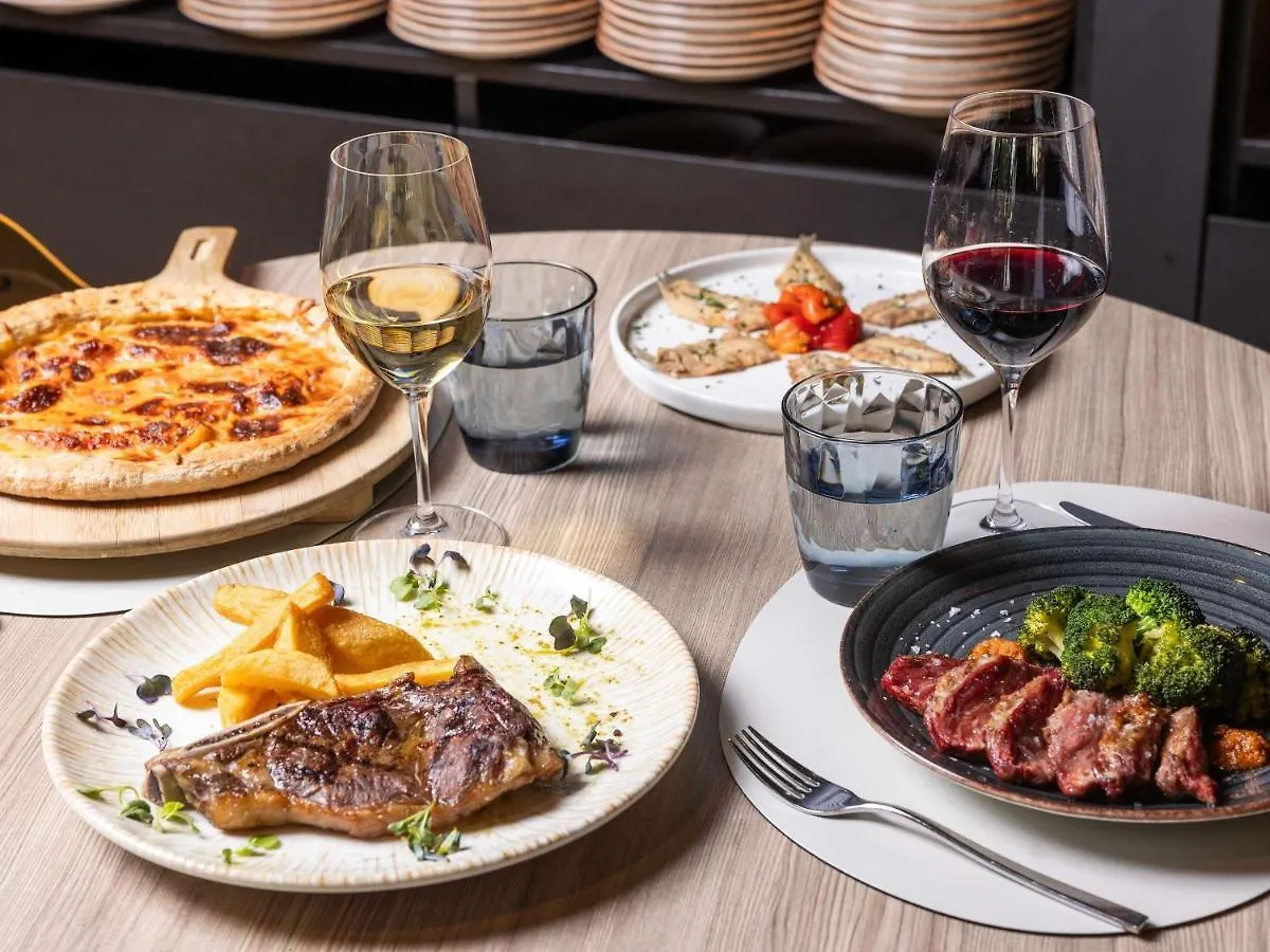 Novotel Barcelona Cornellà Cornellà de Llobregat Hotel